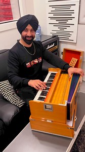 Jamming Soulful music on the harmonium to compliment my visit to beautiful Surrey, BC. Music livens the soul and this special piece is for my upcoming song that is surely to please all music lovers! Enjoy!!! | Sukshinder Shinda
