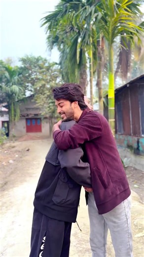 Elias Amin on Instagram: "Tag your Friend🙆‍♂️Wait for Twist🫢🤣😂.. @its_rana_vai_32 #funny #comedy #trending #fashion #funnyvideos"