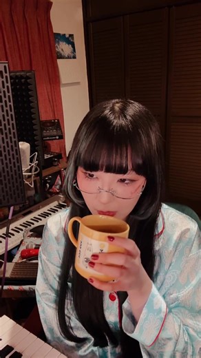 Daoko official on Instagram: "Rhythm in the Sunset MV公開前トーク🙏色々お話ししてます！"