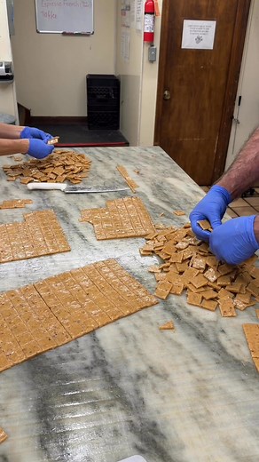 245 reactions · 22 shares | We’re making Wolf’s Almond Butter Toffee! Watch how we do it. Wolfschocolate.com #buylocal #chocolatelover #toffee #handmade | Wolf's Fine Chocolates | Facebook