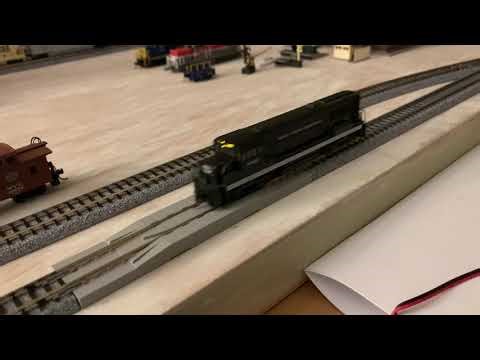 Atlas GE U25b in N scale