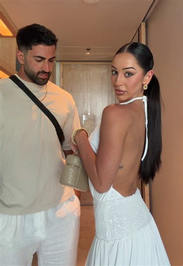 Stylish Dinner Fit Check for Wedding Guests