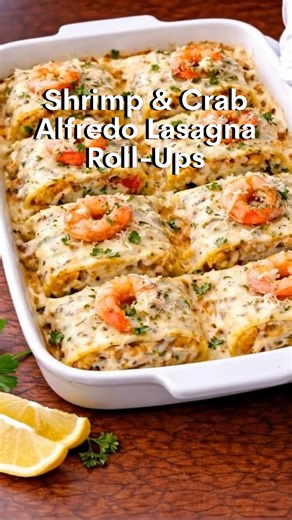 🦐🦀 Shrimp & Crab Alfredo Lasagna Roll-Ups Creamy, cheesy, and packed with seafood goodness—these lasagna roll-ups are perfect for a cozy dinner or a special occasion. No alcohol, just pure comfort 🤍 🧾 Ingredients 9 lasagna noodles, cooked al dente 1 lb shrimp, peeled, deveined, and chopped 8 oz crab meat (lump or claw, drained) 2 tbsp butter 3 cloves garlic, minced 1½ cups heavy cream 1 cup grated Parmesan cheese 1½ cups shredded mozzarella cheese (divided) 1 tsp Italian seasoning Salt & bla