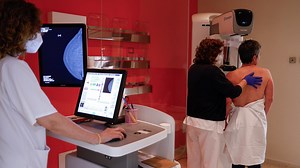 El modelo pionero con IA del Reina Sofía para detectar el cáncer de mama se exportará a toda Andalucía