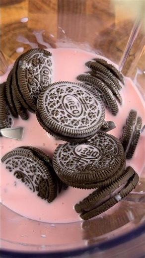 Pink Oreo thick shake😋🤤 #asmr #yummy #food #recipe