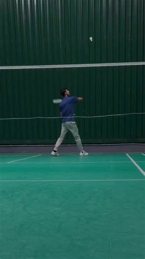 Coach kamal | Want to improve your backhand clear like a PRO? 🏸🔥 Use these 4 powerful tips and start hitting deep, effortless clears like a champion 💪😎... | Instagram