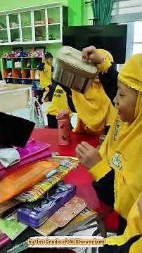 Ice Breaking : Membuat Bangunan dari Benda Sekitar