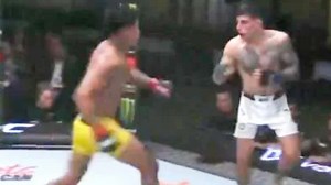'Sickening' - UFC star lands brutal flying knee KO as fans say 'gotta retire'