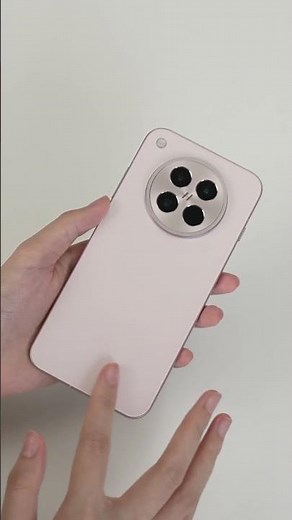 OPPO Find X8s Unboxing: The Ideal Phone for Small Hands!