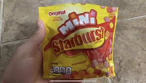 Watch STARBURST Original Minis Fruit Chews Candy on Amazon Live