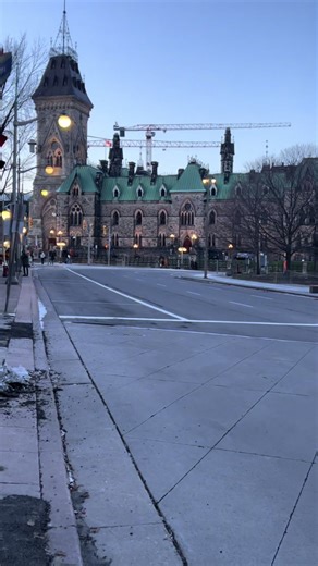 Exploring Life in Ottawa: A Canadian Experience