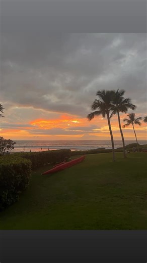 Puakō has a way of ending the day that always feels a little bit special. #Puako #PuakoBeach #KohalaCoast #Waikoloa #WaikoloaVillage #HawaiiIsland #SouthKohala #HawaiiBeaches #IslandEvenings #SunsetHawaii #HawaiiNature | Puako General