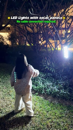 This solar street light is seriously impressive. With 504 LEDs and 10,000 lumens of brightness, it lights up my driveway like daylight. The 6500K color temperature gives a crisp, clean glow that’s perfect for added security and visibility.#SolarStreetLight #OutdoorLighting #SolarPowered #EnergySaver ld-r-0111-3