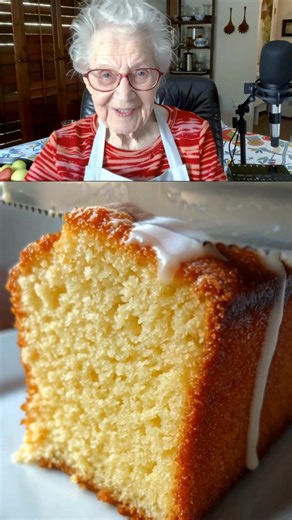 Soft, buttery, and soaked with fresh lemon flavor… this is the kind of cake that disappears slice by slice 😍 Moist crumb, golden crust, and that sweet-tangy glaze on top 🍰✨ Perfect with coffee, tea, or just because 💛 👉 Recipe in the first comment | Delicious recipes