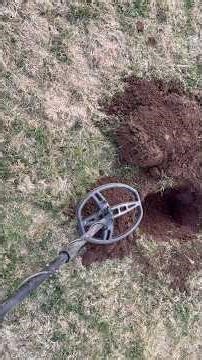Early flat button!- - - - #metaldetecting #metaldetector #garrettmetaldetectors #garrettatpro