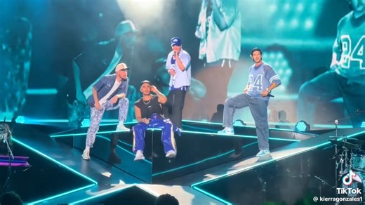 🚨 I KNOW YOU KNOW ¡Con nueva coreografía y vestuarios! 🩵 Big Time Rush TikTok de kierragonzales1 #BTRWorldWideTour #IRLWTBirmingham | Mi mundo = BTR