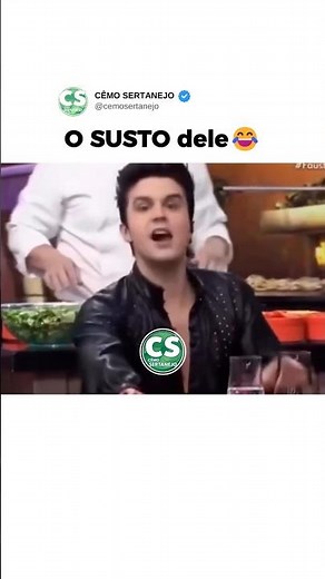 Luan Santana was distracted eating 😅 #humor #countrymusic #shortsfeed #shorts