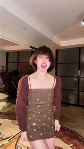 美女就是要有气势～ 给我嗨起来 #ponytail #ponytail舞 #抖音热门舞蹈计划