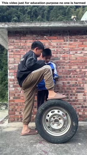 Step-by-Step Guide to Building a Wooden Log Cabin