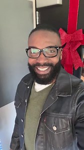 It’s beginning to look a lot like Christmas in the KOIT studios! When are you putting your Christmas decorations up? 🎄 - Morris Knight #965KOIT #thebayareasofficialchristmasmusicstation #christmasdecorations www.KOIT.com/listen | 96.5 KOIT San Francisco