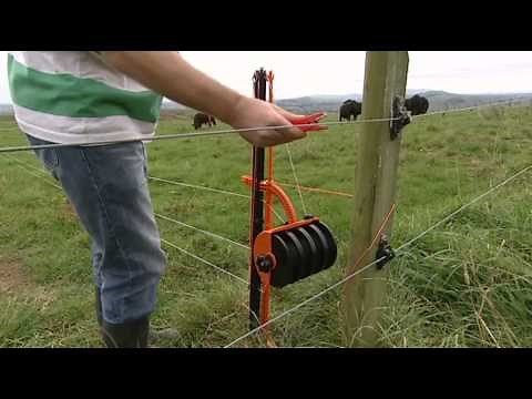 Gallagher Smart Fence Break Feeding Fence Installation
