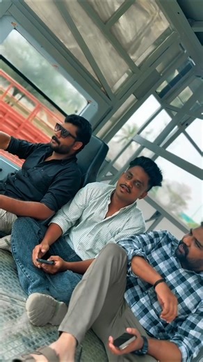 മൈലേജ് ഒക്കെ എത്ര ഉണ്ട് സിറ്റിയിൽ 18 മൈൻറോഡിൽ 28😹😜 kabuka #reels #ytshorts #funny #troll #serial