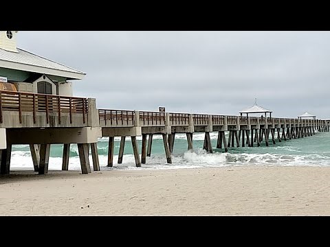 Live Beach Cam - Juno Beach Pier