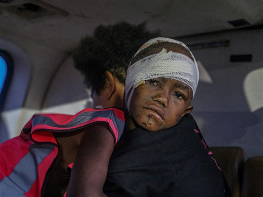 Volunteer pilots fly ‘non-stop’ to reach PNG earthquake survivors