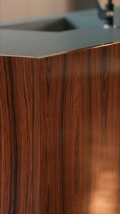 141 reactions · 4 comments | As lâminas de madeira imprimem um tom...