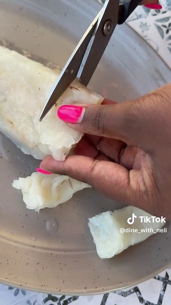 Delicious Fish Tacos with Seven Colours Grill Seasoning