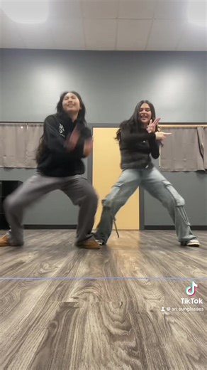 🩵😎🧛🏻‍♀️@j