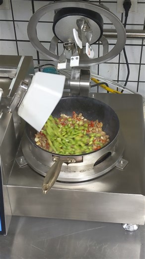 #gasstirfrymachine #stirfrymachinecommercial #stirfrymachine #autocooking #自动炒菜机 #炒菜机厂家