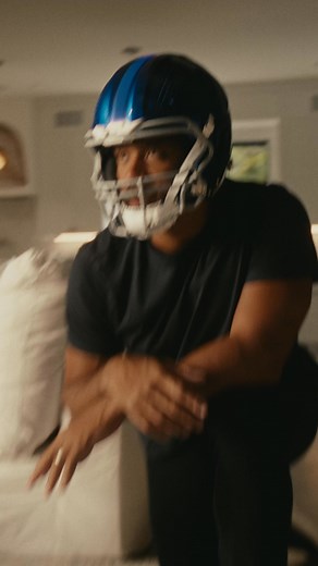 83K views · 30 comments | Every great play starts with a snap, both on and off the field! ️ The new @hotwheelsofficial Speed Snap Track System makes it easy for kids to build and snap tracks together on their own. #HotWheelsPartner #HotWheels #SpeedSnap | Hot Wheels | Facebook