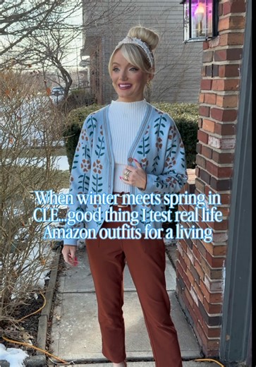 Living in Cleveland means winter one day and spring the next — so having pieces that work in both seasons is everything. These are easy, wear-now styles that aren’t too heavy, not too light… just right for that in-between Midwest weather. Effortless, flattering, and realistic for real life — school drop off, meetings, errands, dinner… all of it. Testing outfits for a living has its perks 😉 and this is exactly how I handle Cleveland’s winter-meets-spring chaos. #MidwestStyle #WinterToSpring #Cle