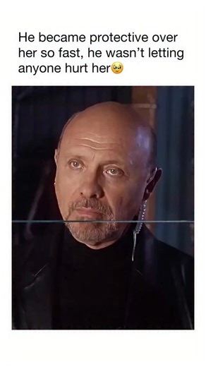 Movie | Entrainment | Daily on Instagram: "I love how he was so protective over her 🎬: The Princess Diaries 2: Royal Engagement Mia (Anne Hathaway), still coming to terms with her life as a princess, graduates from Princeton. She returns to Genovia, and her best friend, Lilly (Heather Matarazzo), goes with her. When they arrive, Mia’s grandmother (Julie Andrews) informs her that Mia cannot become queen unless she is married within 30 days. Nicholas Devereaux (Chris Pine) is one of her top suito