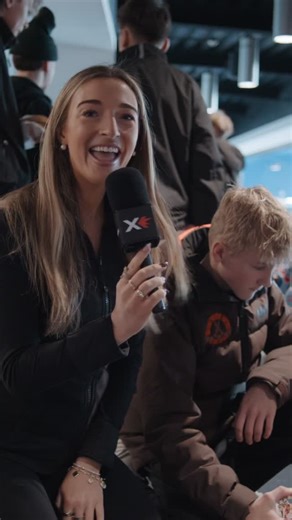 Sparx Hockey on Instagram: "A run down on the famous @peeweeqc pin trading with Team Compuware 🔄"