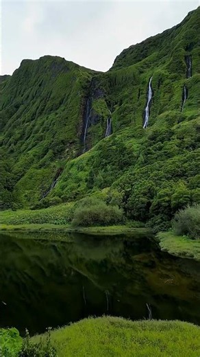 Dial Tone Mercy | Original Music by HengAlone | Azores, Portugal 4K Visualizer #song