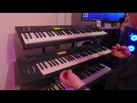 Korg X5D VS Yamaha S03. Two Different Animals!