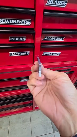 🛠️ Keep your tools organized! 🧲 ✨⚙️Upgrade your toolbox with custom magnetic labels from —stylish and practical, they'll keep your workspace organized. 🧲This 12-piece set of labels is perfect for toolboxes, drawers, and cabinets, allowing every tool to have its place. 📦Make your workspace tidier, smarter, and more personalized. ✨Perfect for mechanics, DIY enthusiasts, and garage pros—and makes the perfect gift for the tool lover in your life! #toolorganization #toolbox #toolchest #tools#simp