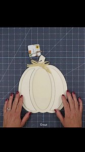 Dollar Tree Pumpkin DIY #dollartreediy #dollartreefall #fallproject #fallcraft | Country Lily Decor