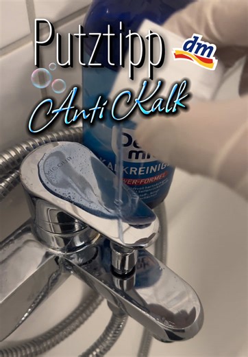 Effektiver Kalkreiniger von Dm für dein Badezimmer