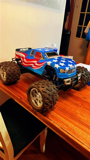 Always got to have at least one nitro rc in the collection And I just happen to have my dream one! #nitro #rc