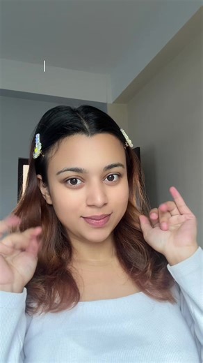 Effortless Skincare Routine: Moisturizer and Sunscreen