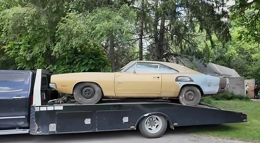 Mopar Guys Unearth Rare 1969 Dodge Hemi Charger 500, It's Been Hiding for 53 Years