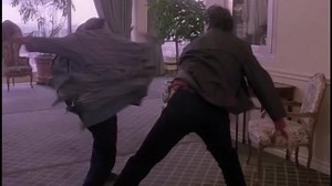 Kung Fu - La légende continue - David Carradine - Un dimanche à l' hôtel