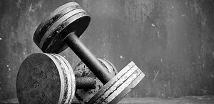 Dumbbell Bench Press: A Perfect Form Guide and Video Tutorial