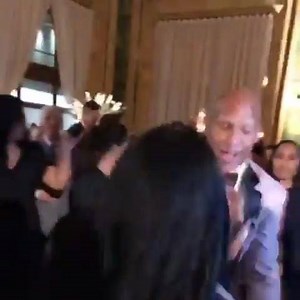 Ryan Shazier has officially retired from the NFL. Following his head injury in 2017, there was a chance the Steelers LB would never walk again. He defied the odds and danced at his own wedding. 🙏 B/R Gridiron | Bleacher Report