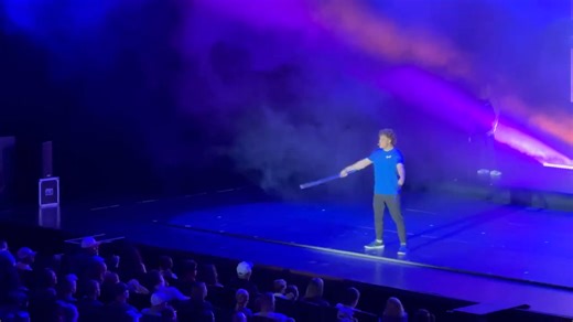 4 comments | What it’s really like being on TOUR! #paytondelu #new #viral #video | Payton Delu Lifestyle | Facebook