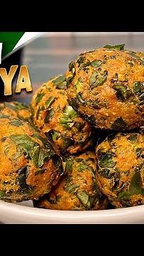 Methi Muthiya Recipe/Methi Muthiya for Undhiyu - Gujarati Methi na Muthiya - Tea Time snacks
