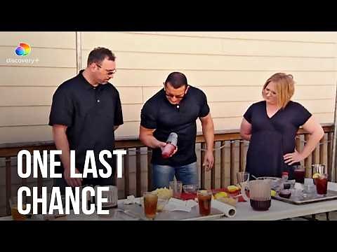 A Sweet Restaurant Transformation | Restaurant Impossible | S2 E2 | discovery+